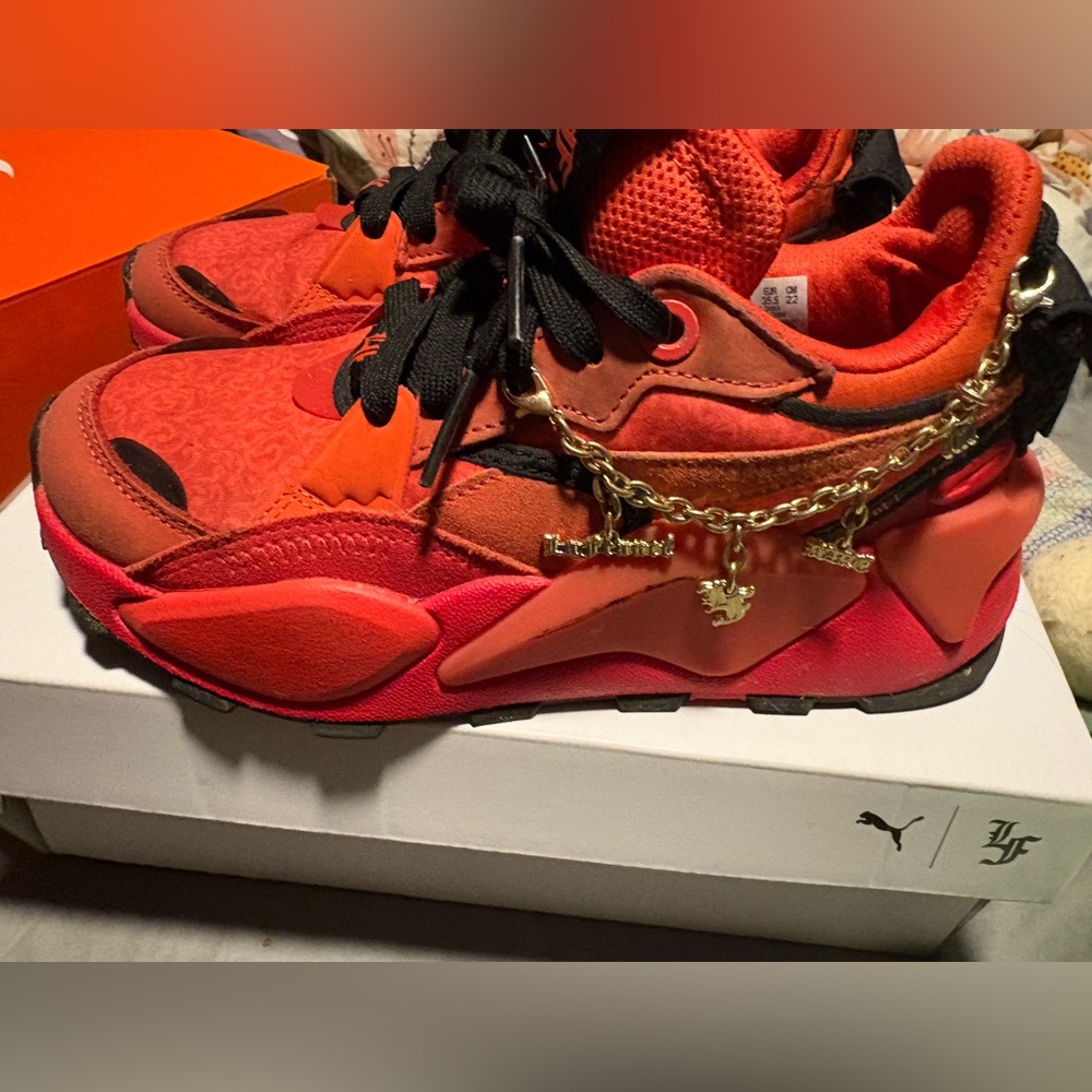 Puma LaMelo La France edition red basketball shoes with pocket and chain